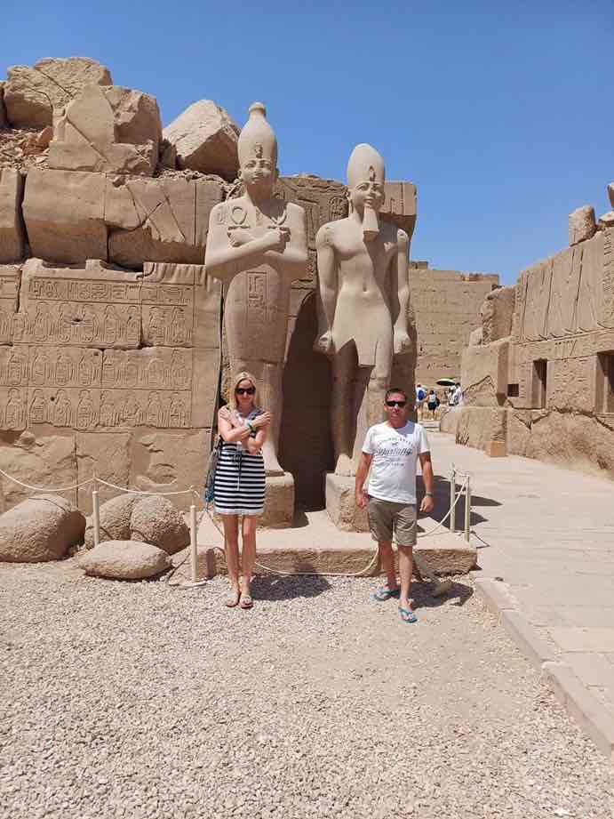 LUXOR 1 DAY BY BUS + THE VALLEY OF THE KINGS