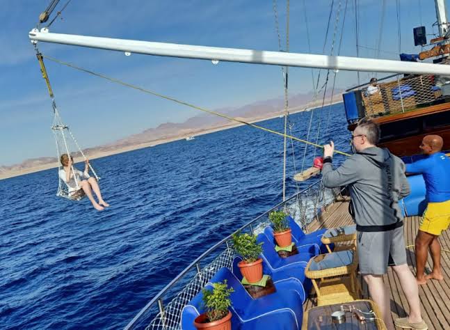 Day Tour On A Pirate Yacht 