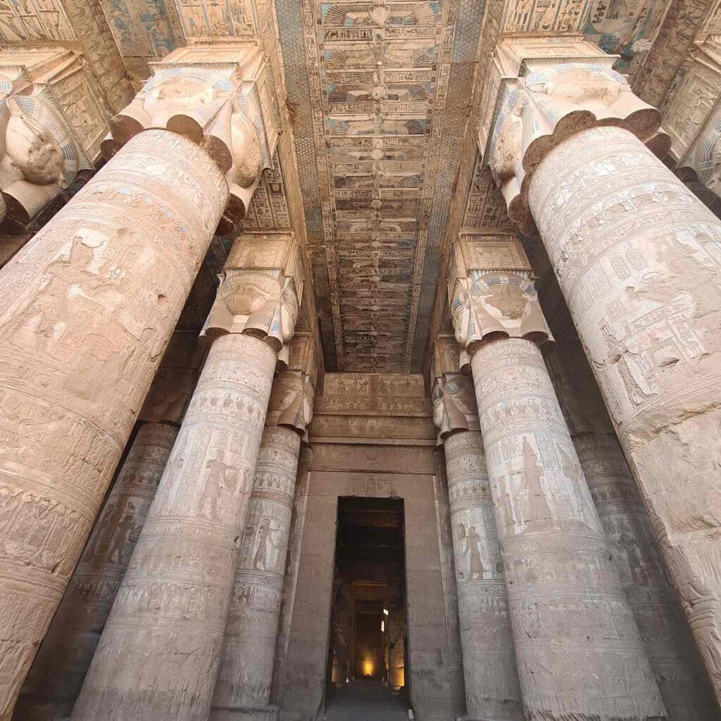 LUXOR 1 DAY BY BUS + DENDERA