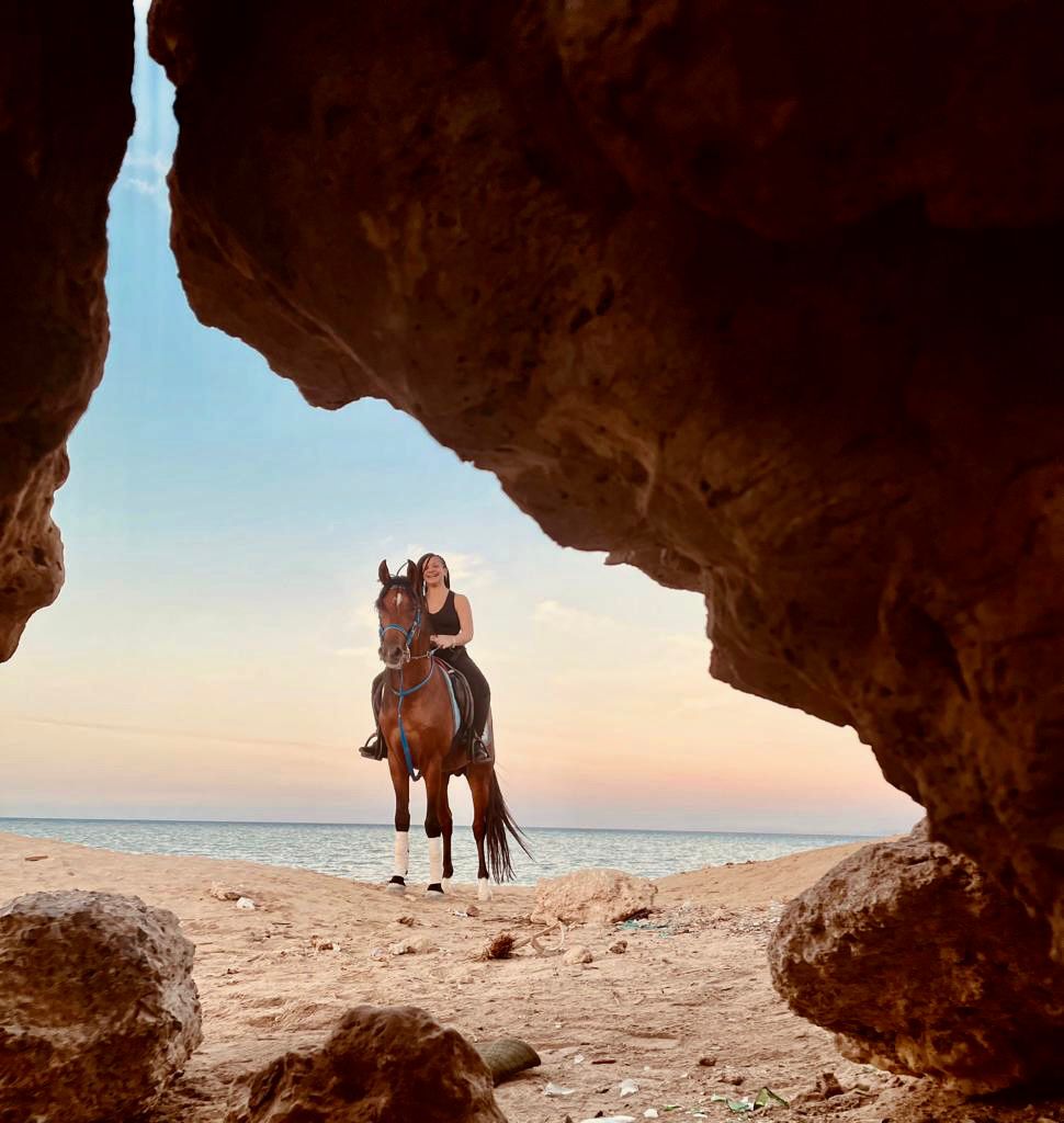 HORSE RIDE ON THE BEACH