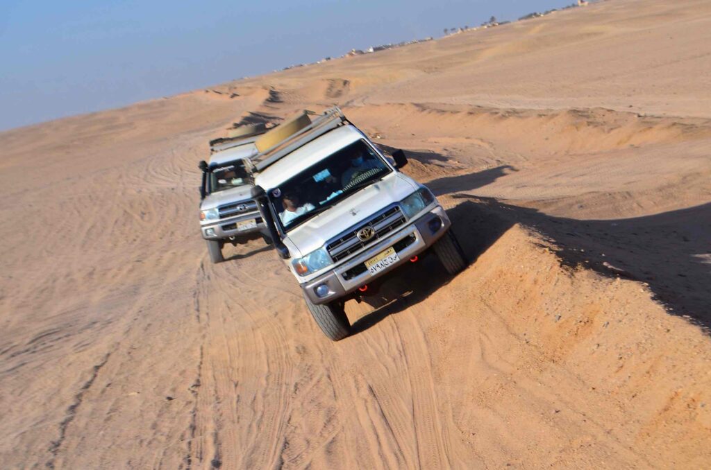 JEEP SAFARI