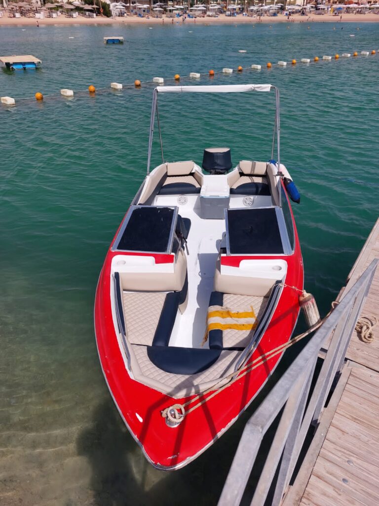 Private Speed Boat With A Program