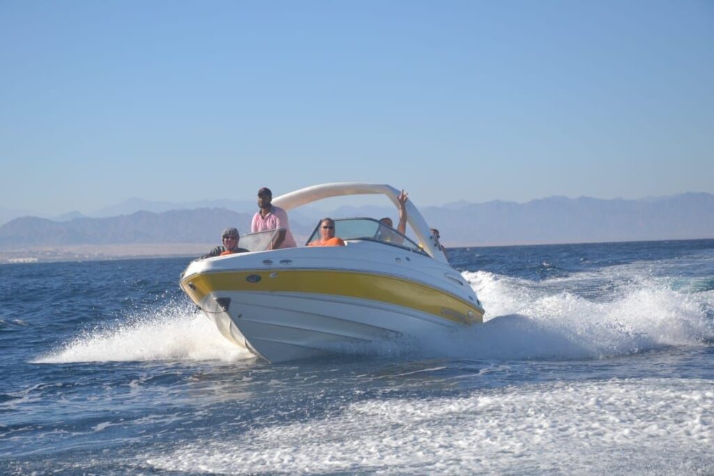 PRIVATE SPEED BOAT (2 HOURS)